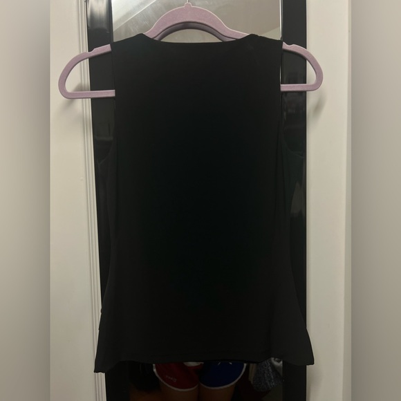 Sleeveless top - Picture 3 of 3